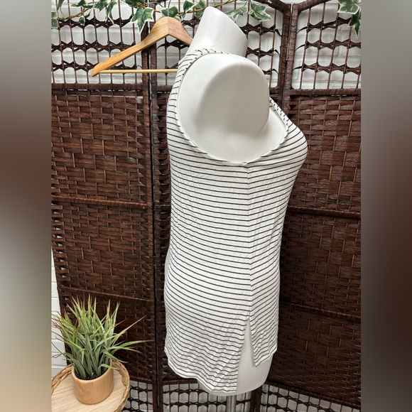 Decree White and Black Striped Shirt Top - Picture 9 of 11